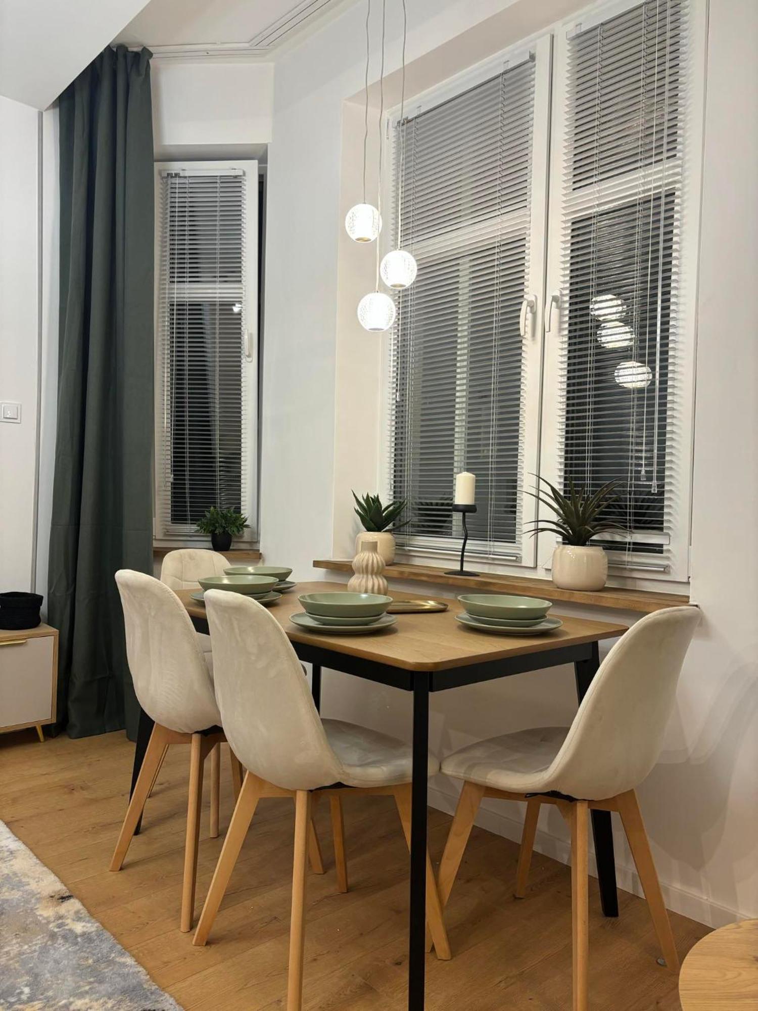 Apartament Pod Wieza 1 Wałbrzych Kültér fotó